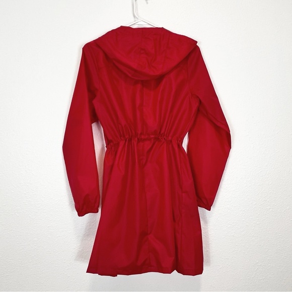 Totes Red Rain Jacket Adjustable Waist Hooded Polyester Size S/M - Picture 3 of 7
